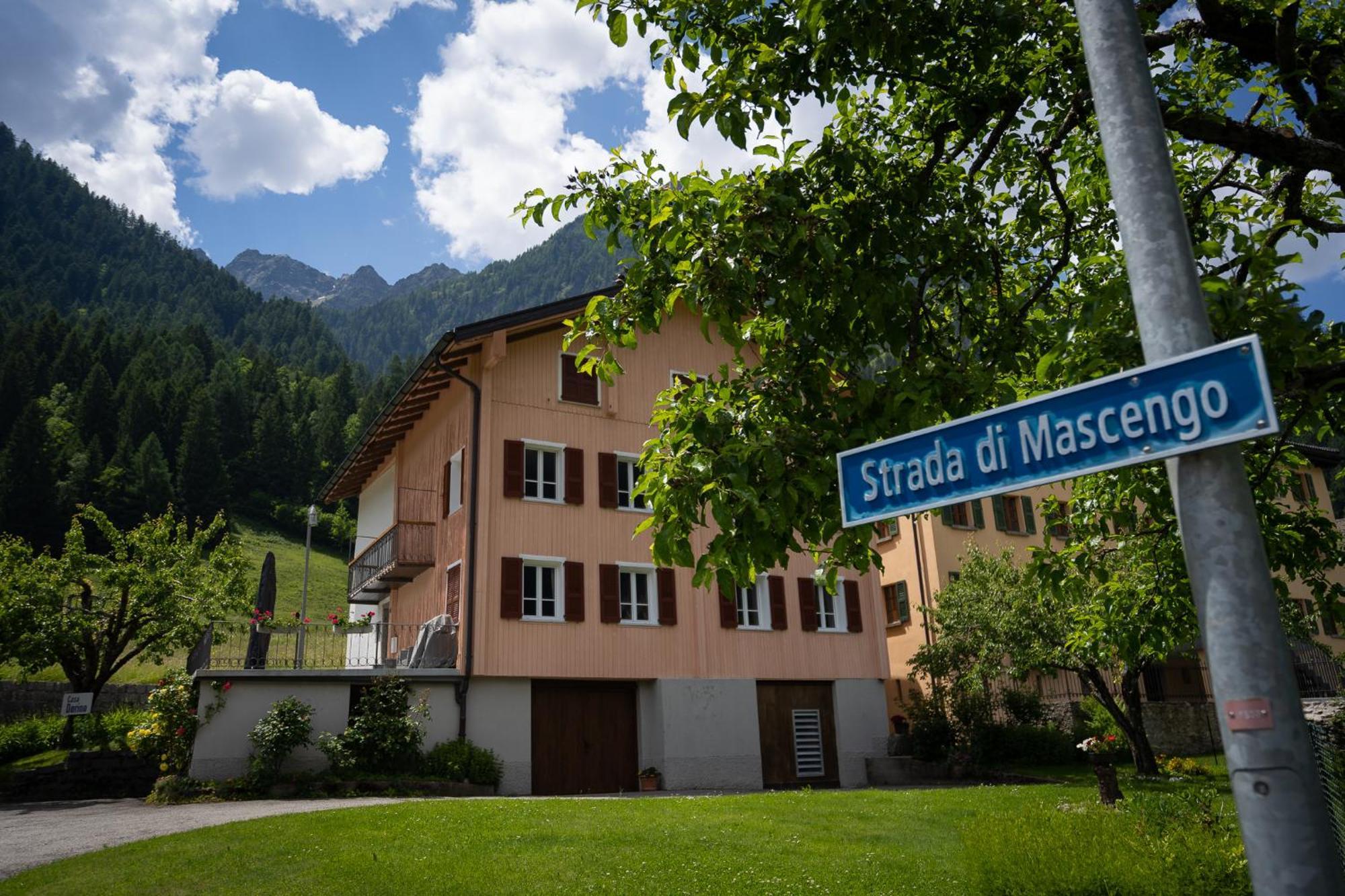Casa Dorino - Luogo Idilliaco, Ideale Per Famiglie, Terrazza Ed Ampio Giardino, Vista Montagne, Sauna Privata Rodi Exterior photo